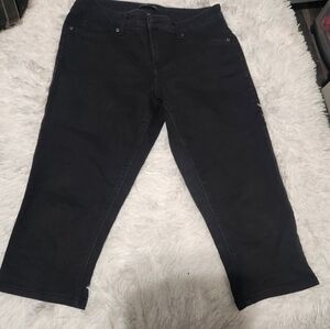 Black Capri Jeans